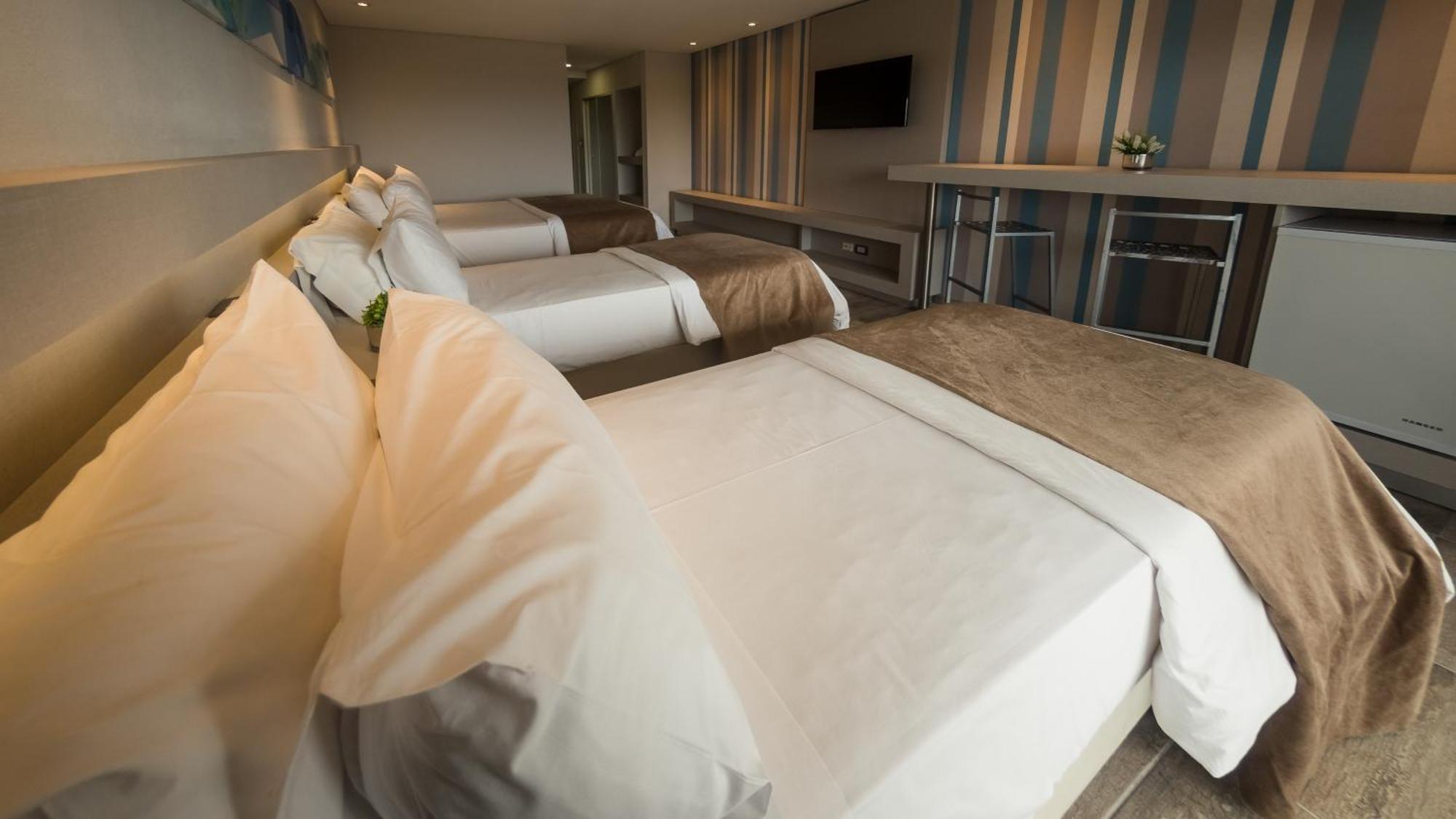 Eleton Resort & Spa Вила Карлос Пас Екстериор снимка