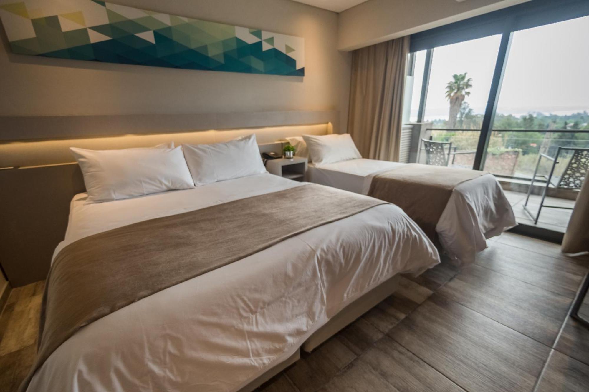 Eleton Resort & Spa Вила Карлос Пас Екстериор снимка