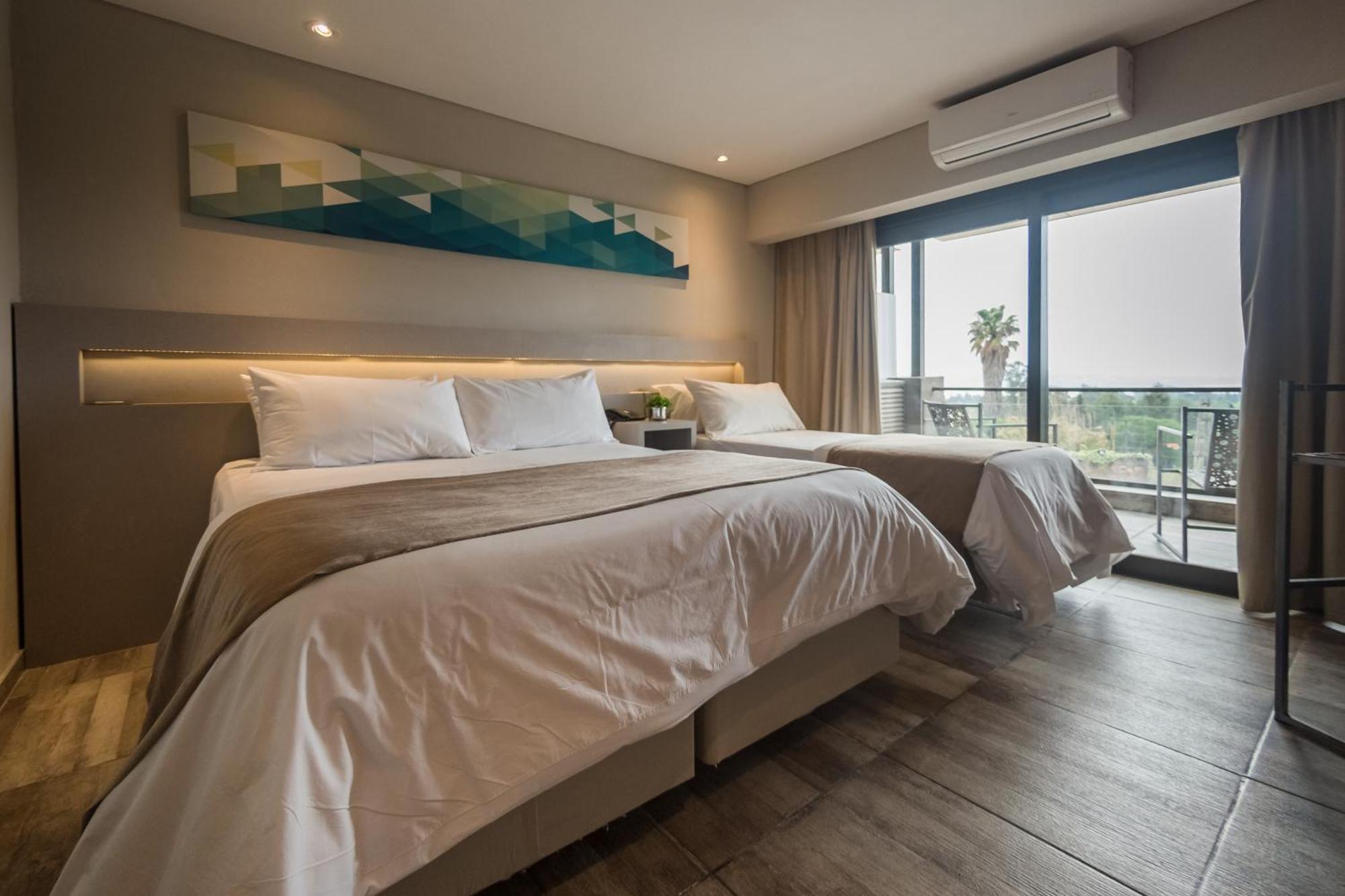 Eleton Resort & Spa Вила Карлос Пас Екстериор снимка