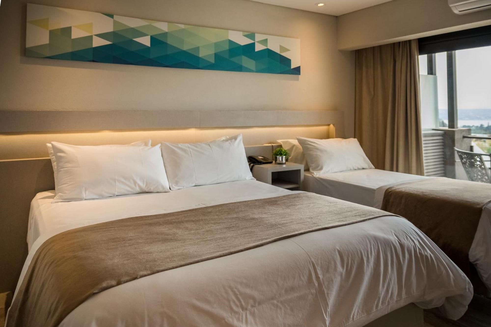 Eleton Resort & Spa Вила Карлос Пас Екстериор снимка