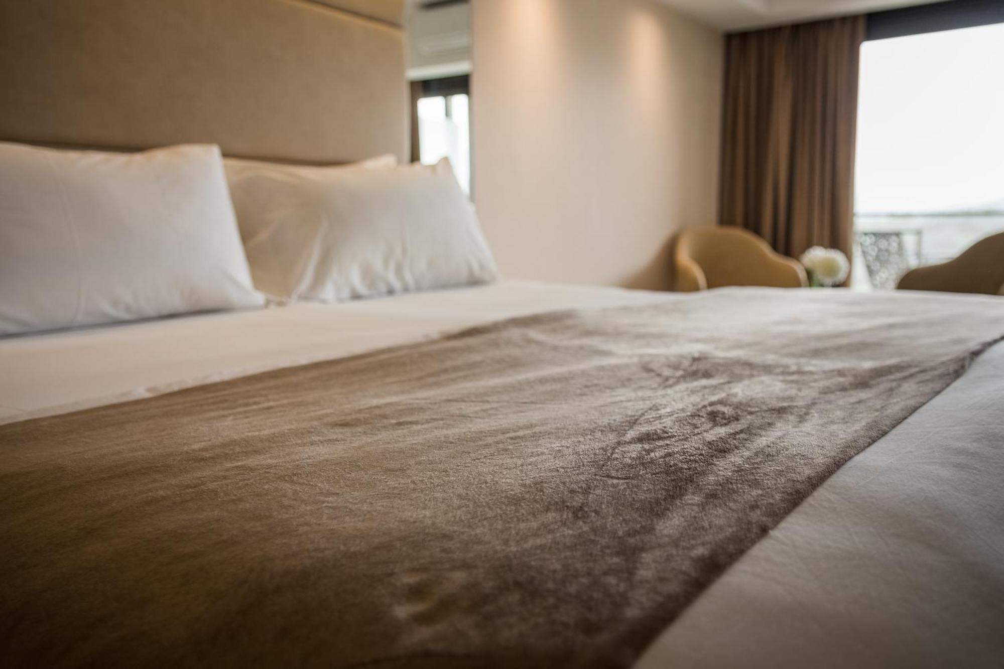 Eleton Resort & Spa Вила Карлос Пас Екстериор снимка